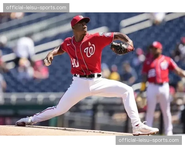 运动品牌发布2026赛季MLB各队新款式球衣,部分设计引发球迷讨论 运动品牌发布2026赛季MLB各队新款式球衣,部分设计引发球迷讨论